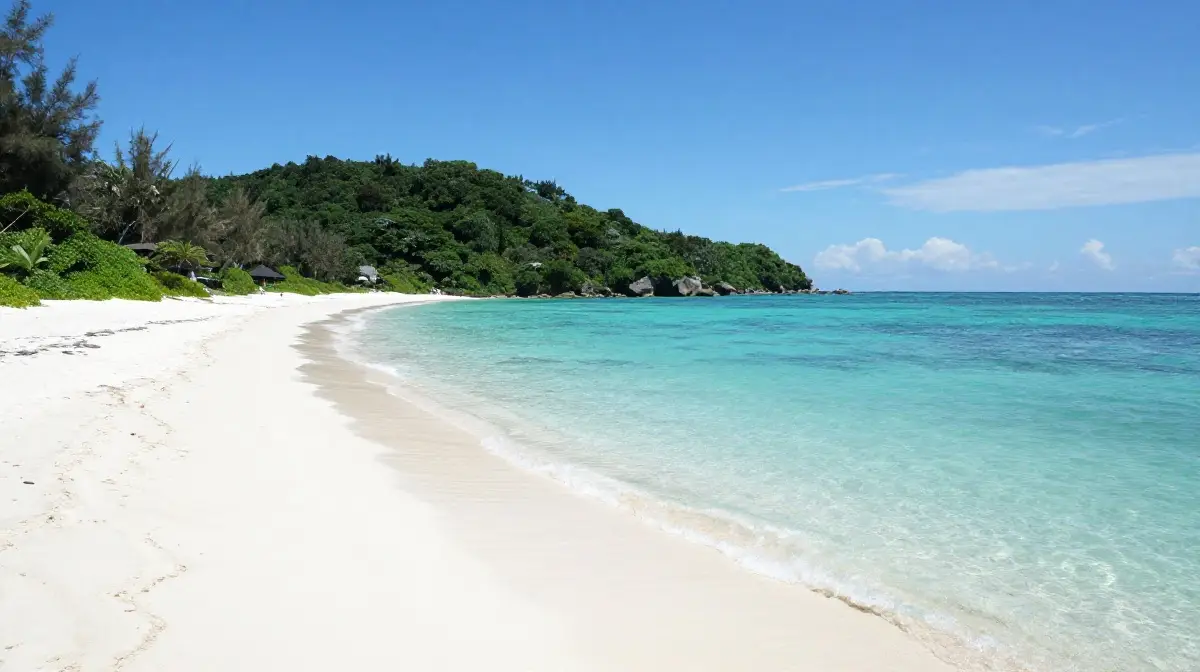 Kondoi Beach