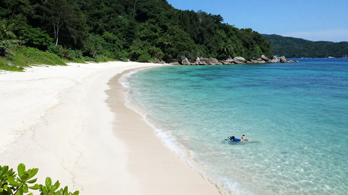 Tokashiku Beach