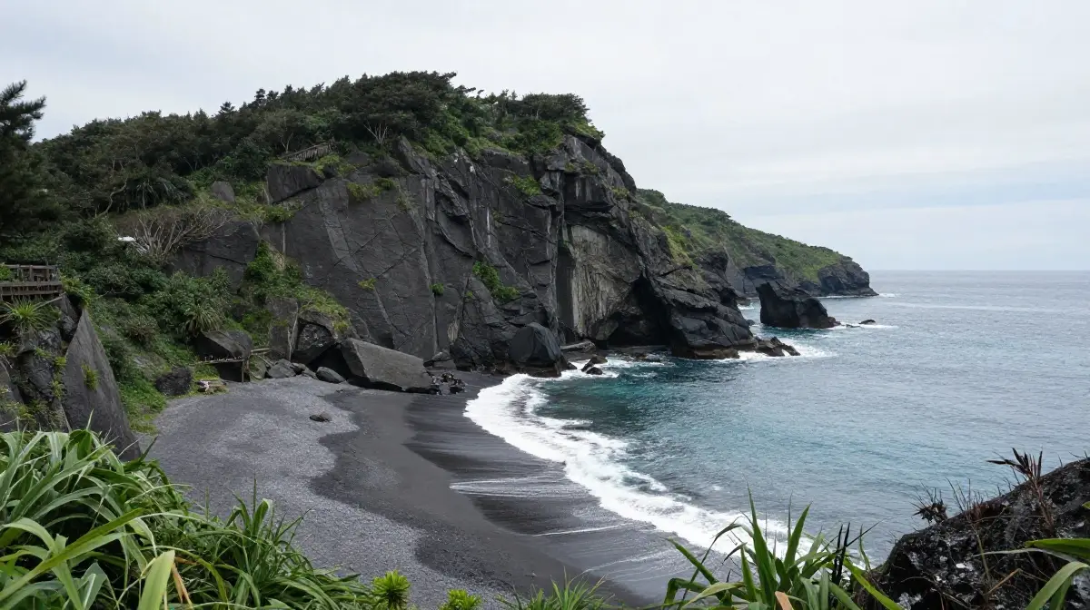 Yonaguni Beach