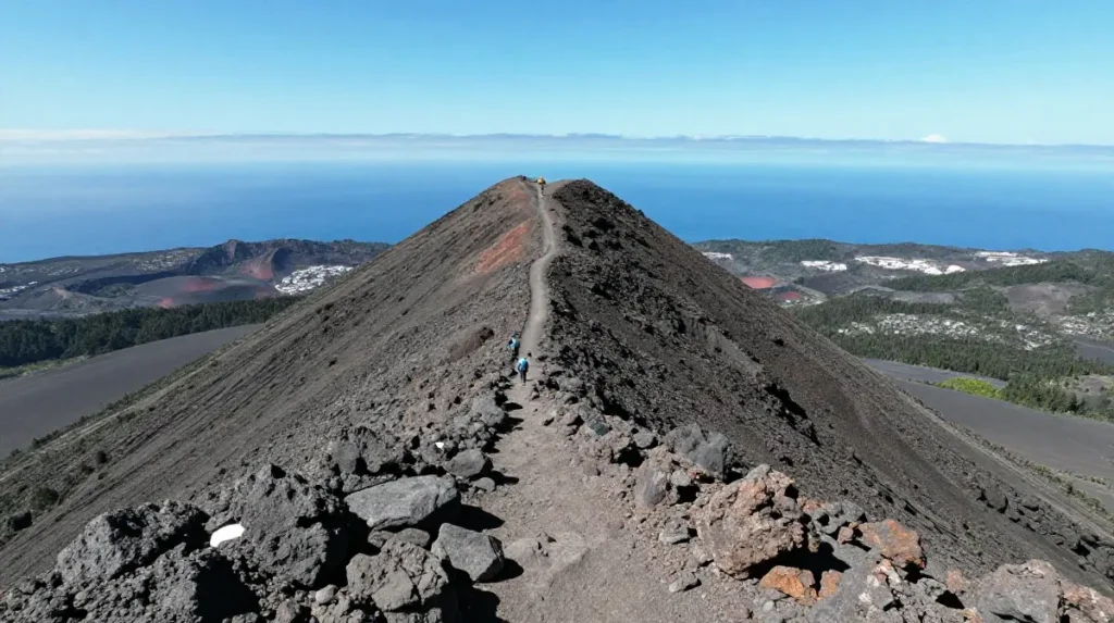 Hike to the Summit of Pico Mountain