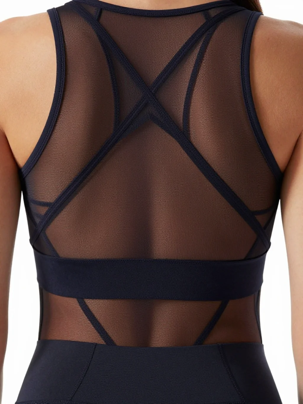 How Strategic Mesh Placement Masterfully Blends Airflow with Sharp Style